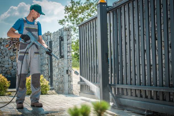 Best Pool Deck Cleaning  in Lake Darby, OH
